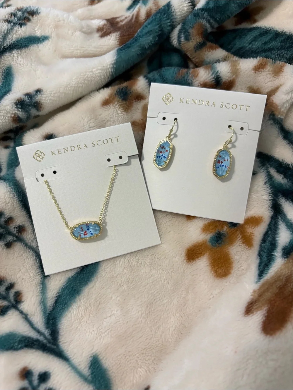 New-Kendra Scott Blue Independence Day Necklace & Earrings (Only silver left) - Picture 1 of 1